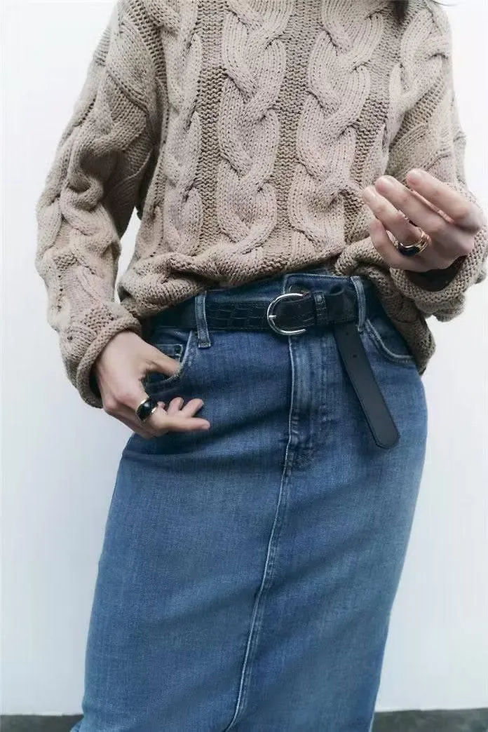 Edgy Elegance: Women's  Distressed Denim Maxi Pencil Skirt